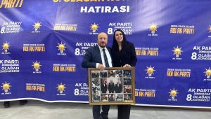 Hüseyin ve Deniz Özbakır’dan AK Parti Zonguldak İl Kongresi’ne Anlamlı Katılım!