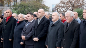 Madenciler gününde Atatürk Anıtı’na çelenk konuldu