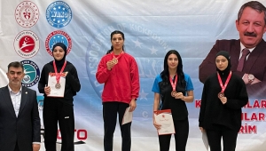 Büyükşehirli sporcu Sakarya'yı bronz madalyayla gururlandırdı