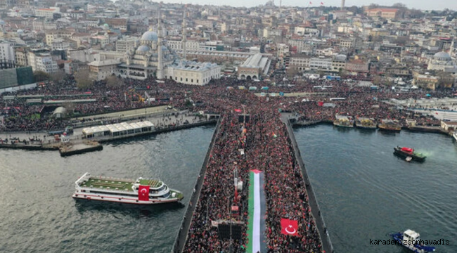 İstanbul’da “insanlık” yürüyüşü