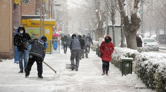 20 Şubat'ta okullar tatil mi ? 