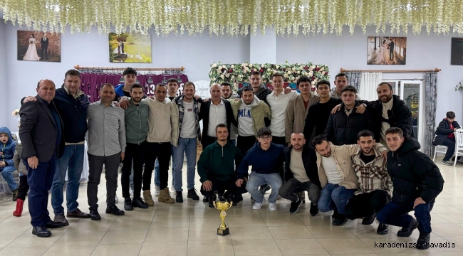 Başkan Ata Şampiyon Sinanoğluspor'u Tebrik Etti