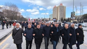 GMİS YÖNETİMİ ANKARA’DA ÇAYIRHAN İŞÇİLERİNİN YÜRÜYÜŞÜNE KATILDI