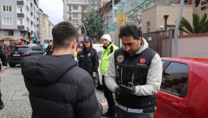 RİZE EMNİYETİ'NDEN OKUL, PARK VE BAHÇE ÖNLERİNE SIKI DENETİM