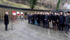 263 MADENCİMİZ İÇİN MADEN ŞEHİTLERİ ANITINDA TÖREN