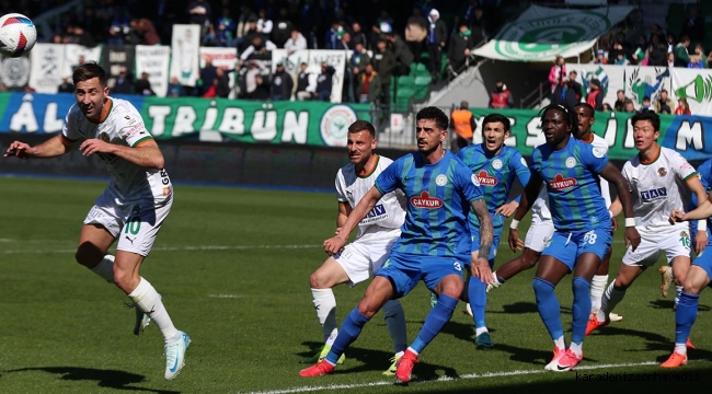 Çaykur Rizespor: 3 - Corendon Alanyaspor: 1