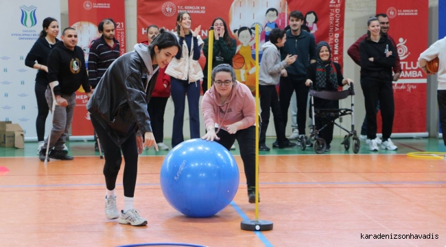 Özel çocukların özel günü doyasıya eğlenceyle geçti