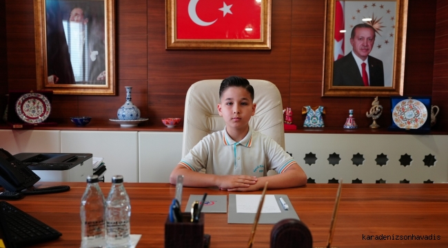 İLK TALİMATI: “SEK SEK OYUN ÇİZGİLERİ KALICI OLSUN”