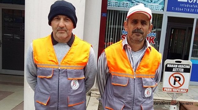 Karasu Belediyesi, Temizlik İşleri Personelinin, Yaz Ayları Nedeniyle Kıyafetleri Yenilendi.