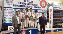 Trabzon Büyükşehir Belediyespor kadın karate takımı Avrupa üçüncüsü oldu